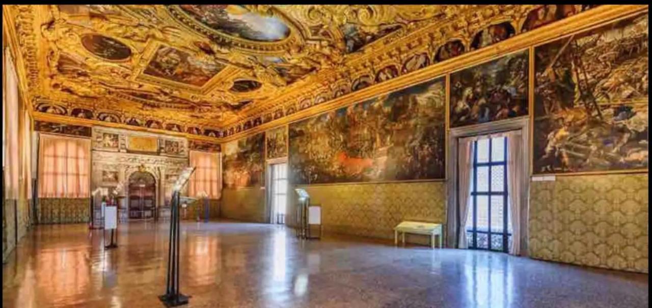 Amazing San Lorenzo 19, Rolli Palace Unesco - Stunning View Overlooking The Cathedral - Free Private Parking- Генуя Экстерьер фото